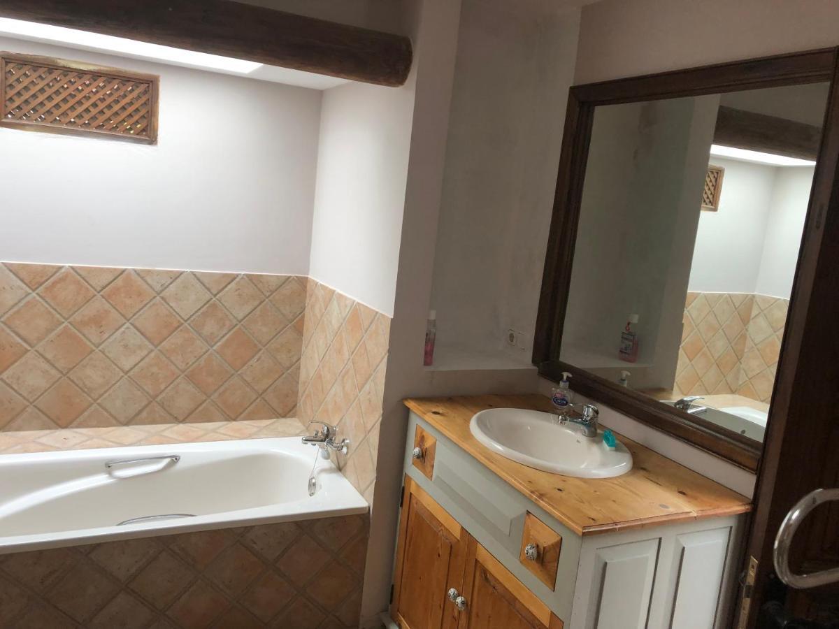 Beautiful 3-Bed Vacation House In Mácher מראה חיצוני תמונה